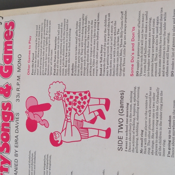 Vintage vinyl Children's Party Songs & Games - Picture 4 of 7